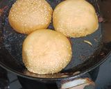 Foto langkah ke 6 dari resep Burger SD Naik Level.