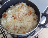 A picture of step 7 of Vegetable Rice Served With Beef Stew.