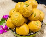A picture of step 7 of Besan ladoo.