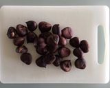 Foto del passaggio 1 della ricetta Castagne di cioccolato 🌷
