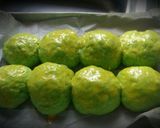 Foto langkah ke 4 dari resep Roti sobek pandan coklat superrrr lembut.