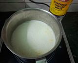 A picture of step 1 of Cream Cheese Bread Pizza.