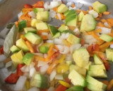 Foto del paso 2 de la receta: Guisito de Quinoa, vegetales y carne (super fácil y rápido)