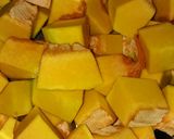 Foto langkah ke 1 dari resep Kolak labu kuning.