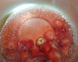 Foto langkah ke 3 dari resep Fluffy pancake strawberry.