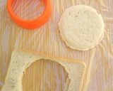 A picture of step 1 of Bread Laddu.