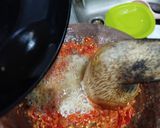 Foto langkah ke 5 dari resep Sambal Penyet Tempe Kemangi.