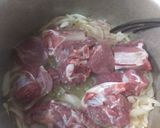 A picture of step 2 of Gobhi gosht /mutton with cauliflower.