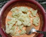A picture of step 3 of Chilli garlic cauliflower.