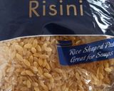 Bazsalikomos paradicsom leves, pirított risini tésztával recept fázis 3 fotója