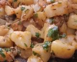 A picture of step 3 of Jeera aloo.