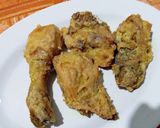 Foto langkah ke 4 dari resep Ayam goreng gurih.
