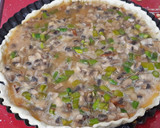 Foto del paso 7 de la receta: Quiche de champiñones y trigueros, sin nata