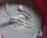 Foto langkah ke 3 dari resep 556. Bolu Kukus Santan Bermotif #SelasaBisa.