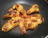 Foto langkah ke 6 dari resep Spicy Chicken Wings ala Fiesta.