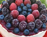 Foto del paso 5 de la receta: Cheesecake de frutos rojos