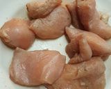 Foto langkah ke 1 dari resep Ayam Cabe Ijo #masakanindo 🇲🇨.