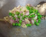 A picture of step 3 of Mix Vegetable Red Poha.
