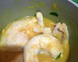 Foto langkah ke 6 dari resep Ayam goreng bumbu kuning.