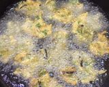 A picture of step 6 of Baigan ke pakore/Mix vegetables pakoray.