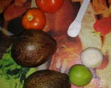 A picture of step 1 of Guacamole.
