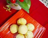 A picture of step 4 of Paneer Laddu.