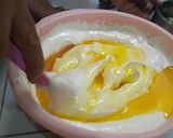 Foto langkah ke 3 dari resep Bolu gulung nenek (mudah banget dan enak).
