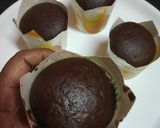 A picture of step 5 of Moist chocolate cupcakes.