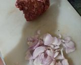 A picture of step 1 of Tomato ghost with bhindi.