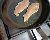 Foto del paso 1 de la receta: Solomillitos de pollo con picada