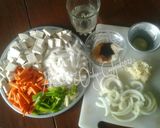 Foto langkah ke 1 dari resep Tumis Lobak Wortel dan Tahu Putih.