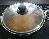A picture of step 4 of Mourala Macher Jhal.