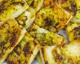Foto langkah ke 3 dari resep Garlic Bread.