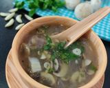 A picture of step 8 of Garlic Mushroom Soup.