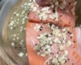 Foto del paso 4 de la receta: Sabor a mi: Salmón 🍣 con ajo