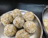 खोया (मावा)के लड्डू रेसिपी चरण 3 फोटो
