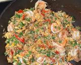 Foto langkah ke 7 dari resep Nasi Goreng Udang.