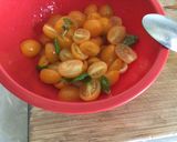 Foto del passaggio 5 della ricetta Fusilloni con polpo e crema di melanzane e porro, con datterini gialli