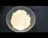 A picture of step 1 of Noodles pakora.