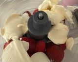 Foto del paso 1 de la receta: Helado keto de frutillas