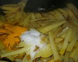 A picture of step 3 of Potato(Aalu) ka bhujiya.