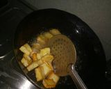 A picture of step 2 of Mutter paneer jeera rice.