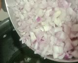A picture of step 1 of Sindhi makhana curry.