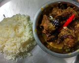 A picture of step 5 of Kancha Aam and Sorse chicken.