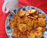 A picture of step 3 of Sattu Flour Maru Bhajiya.