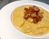 Savanyú krumplifőzelék tejföllel recept fázis 5 fotója
