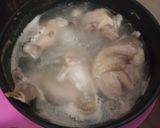 Foto langkah ke 1 dari resep Sop Kembang Kol Ayam.