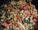 Foto del paso 8 de la receta: Chow fan de pollo y verduras