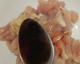 A picture of step 3 of Chicken chilli sauce.