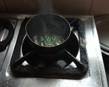 A picture of step 2 of Gujarati dal.
